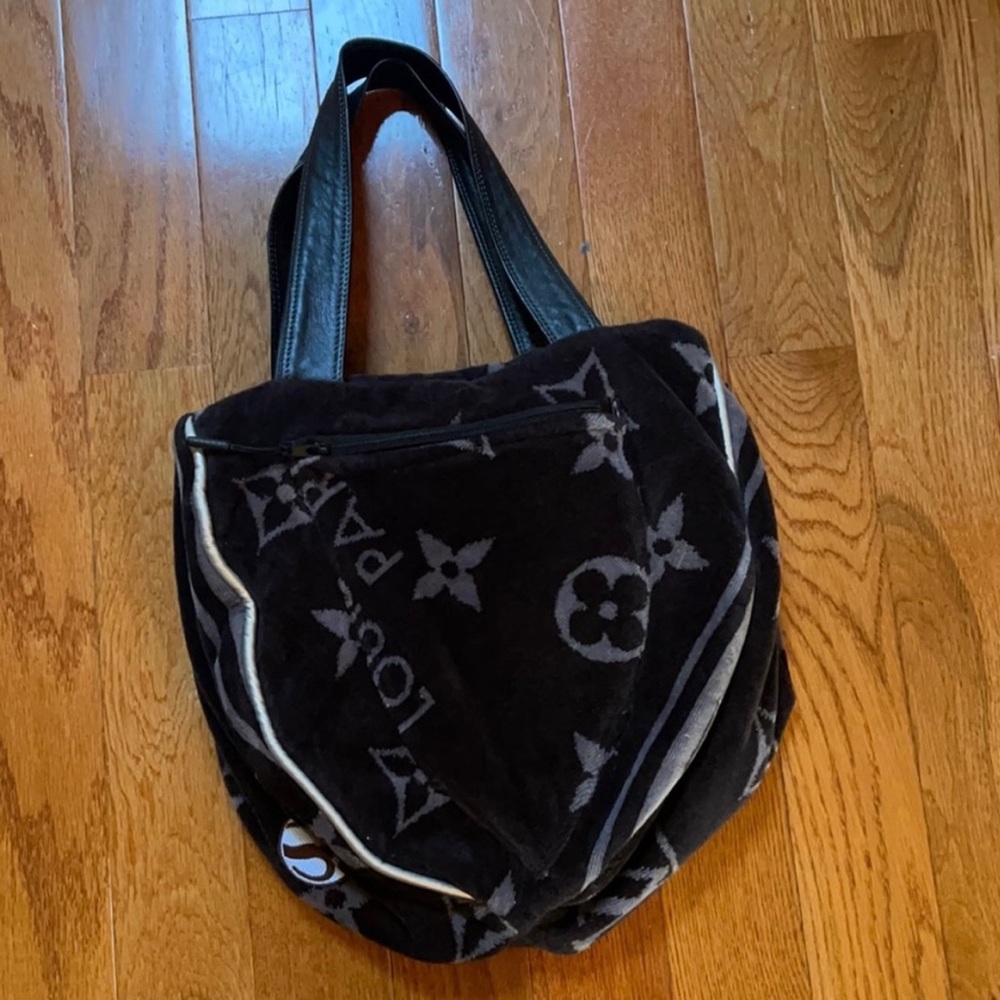 Salvage Sac Jeffrey in Excellent Condition